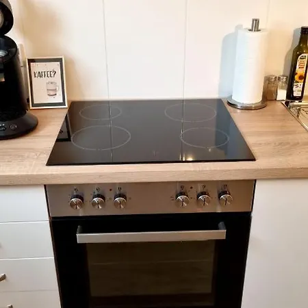 Ruhige, Modern Eingerichtete 2 Im Untergeschoss Eines Zweifamilienhauses * Hildrizhausen